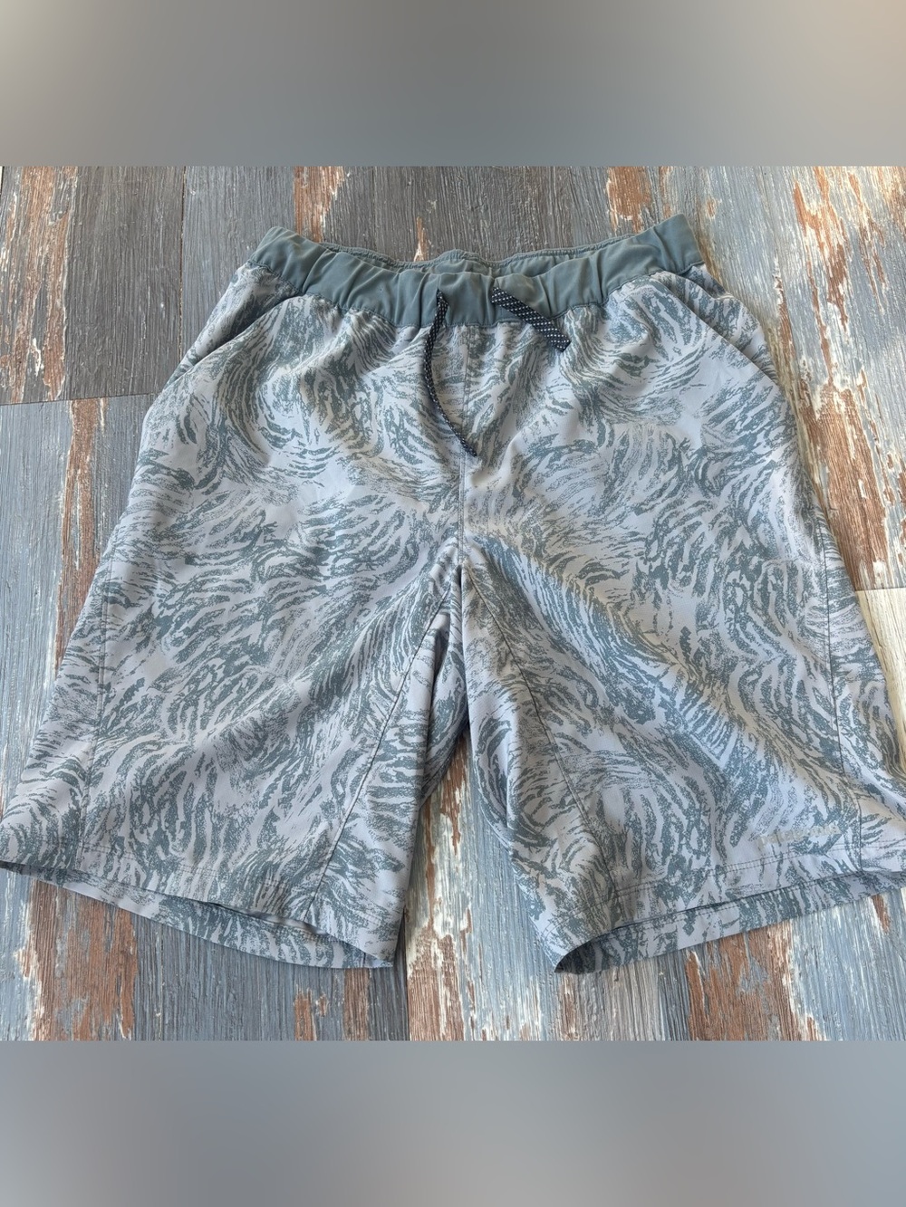 Patagonia Men's Terrebonne Jogger Shorts Size S